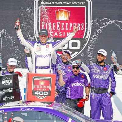 Hamlin showcases master class in fuel-saving