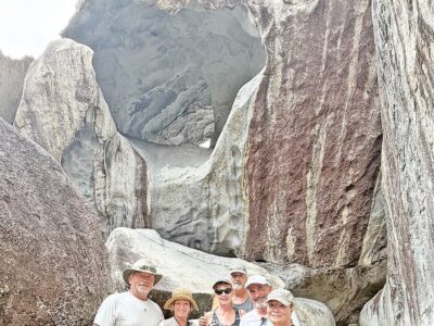 READERS ON THE OCEAN